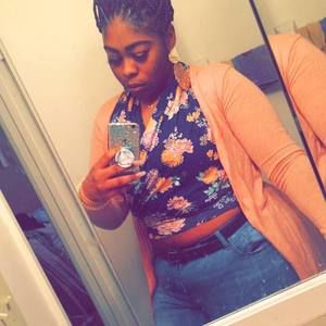 Meet your Posher, Toni